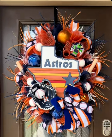 Grand Team Wreaths